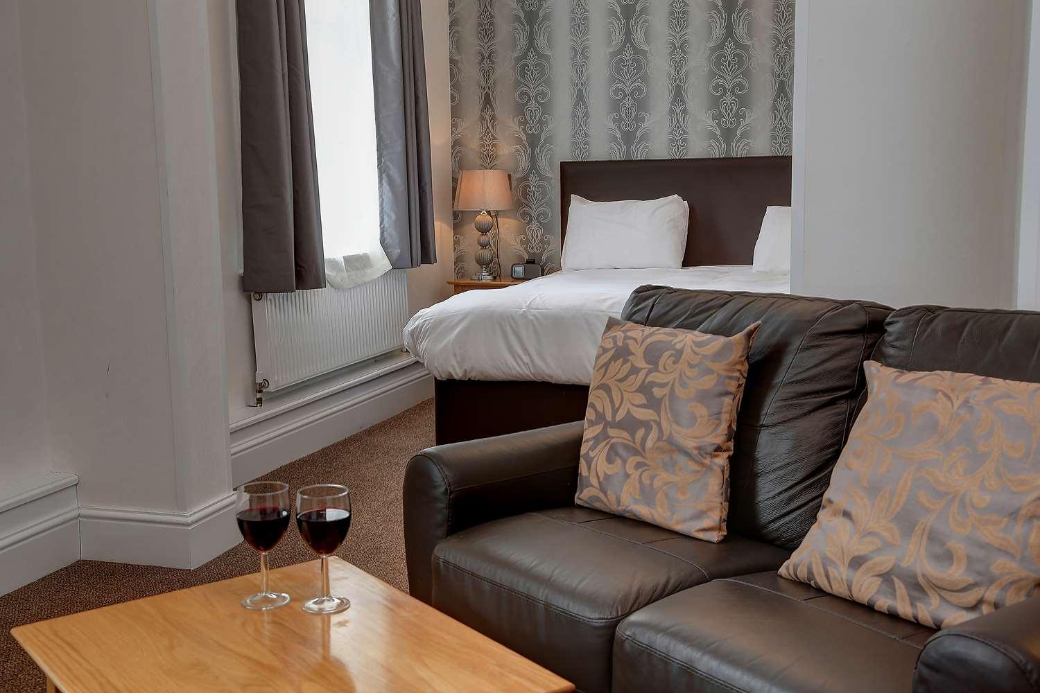 Best Western The Royal Chase Hotel Shaftesbury Exterior photo